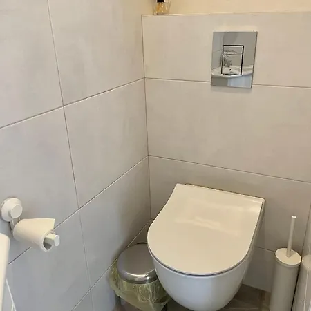 Panoramic View And Free Parking *